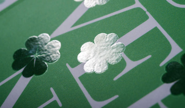 Flyer dépliant vernis sélectif